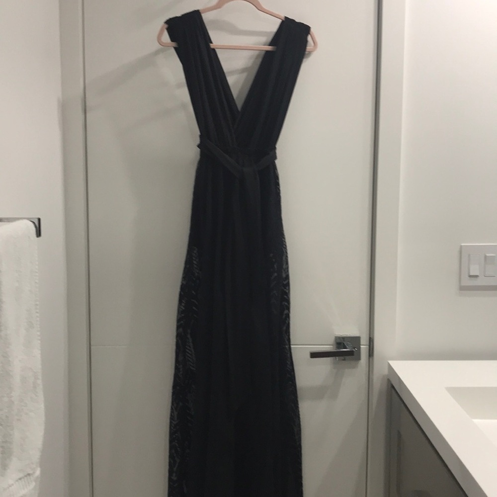 AKIRA UNIQUE LONG DRESS - Picture 3 of 7